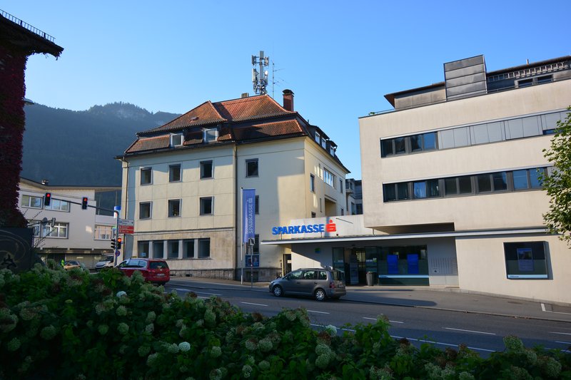 ehemaliges Geschäftshaus J.H. Reis, Bahnhofstraße 1-3